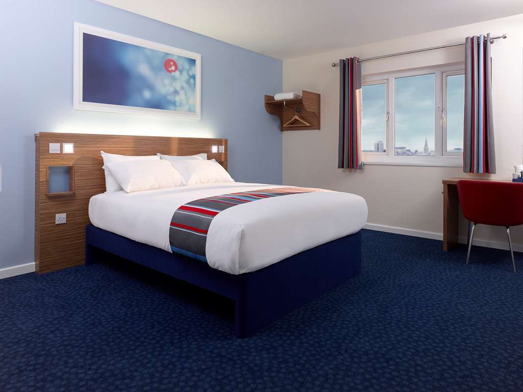 Travelodge Cardiff Central Chambre photo